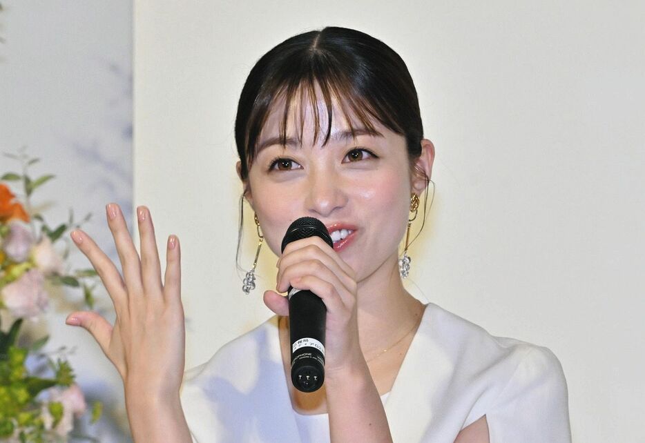 連続テレビ小説「おむすび」の撮影を振り返る主演の橋本環奈