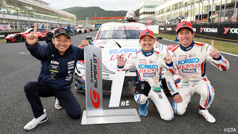 チームとして4年ぶりに優勝したDENSO KOBELCO SARD GR Supra