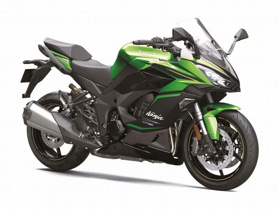 Ninja1100SX SE(北米仕様)はエメラルドブレイズグリーン×メタリックディアブロブラックのみの設定。