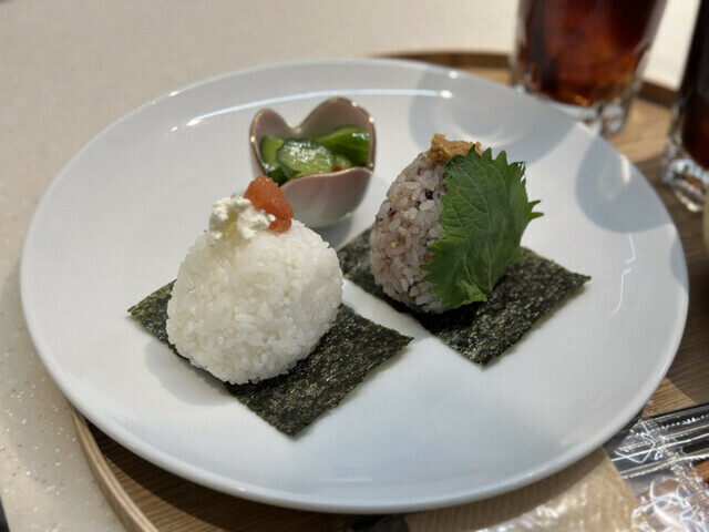 おにぎり朝食セット