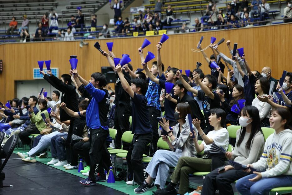 写真：金沢ポートのアリーナホーム応援席/撮影：ラリーズ編集部