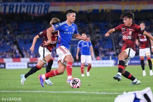 横浜FMと浦和の一戦は互いに譲らずスコアレスドロー [写真]＝J.LEAGUE via Getty Images