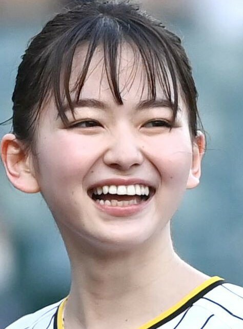 山田杏奈