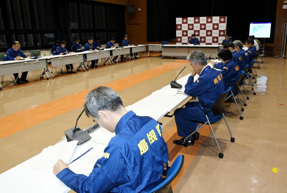 鳥インフルエンザの発生を受けて島根県庁であった危機管理対策本部会議