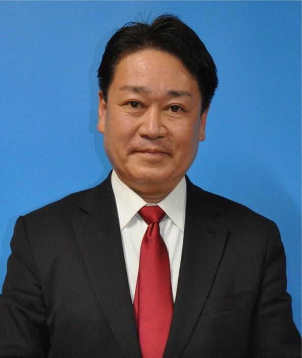 横井利明氏