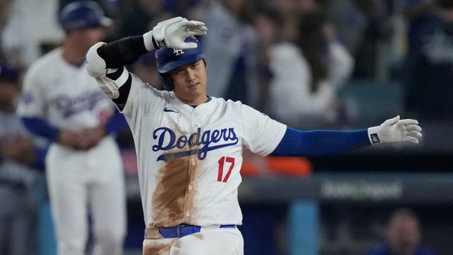 躍動したドジャースの大谷翔平選手(写真：AP/アフロ)