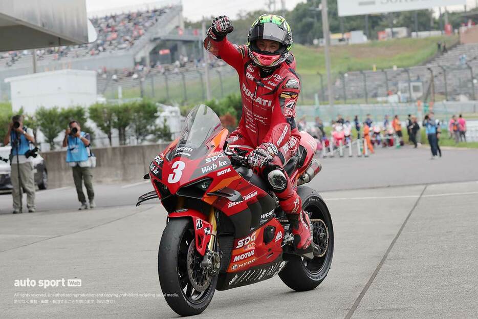 2勝目を挙げた水野涼（DUCATI Team KAGAYAMA）／2024全日本ロード第8戦鈴鹿 JSB1000 レース1