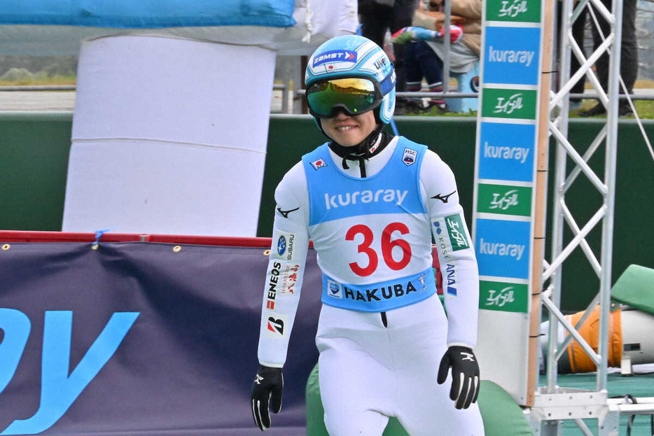 ＜ノルディックスキー全日本選手権ジャンプ最終日＞ラージヒル女子決勝の1本目で首位に立った伊藤有希