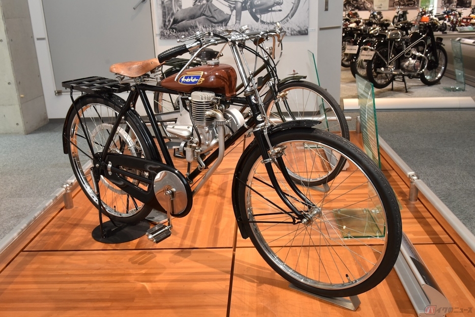 ホンダが1946年に自転車にエンジンを取り付けた「A型」