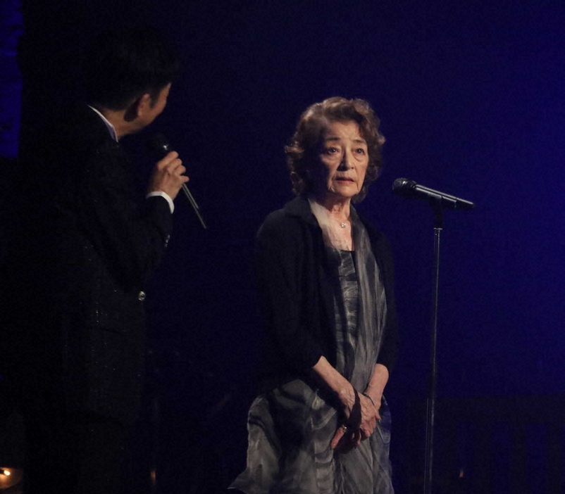 ＜日本歌手協会　第51回歌謡祭＞西田敏行さんとの思い出を語る倍賞千恵子