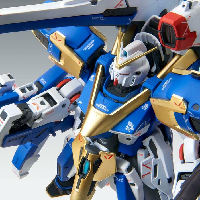 「機動戦士VガンダムのV2アサルトバスターガンダムのガンプラ（プラモデル）「MG 1／100 V2アサルトバスターガンダム Ver.Ka」（c）創通・サンライズ