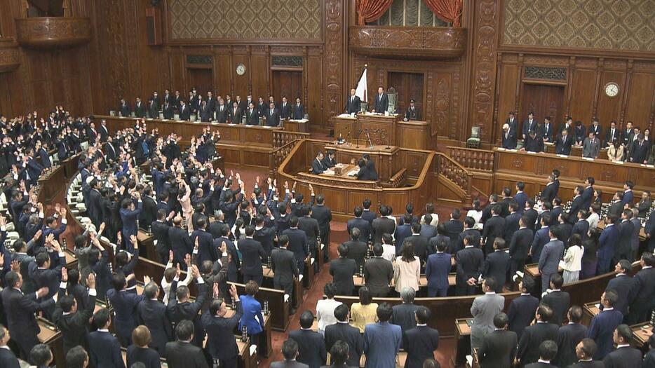 衆議院解散の瞬間