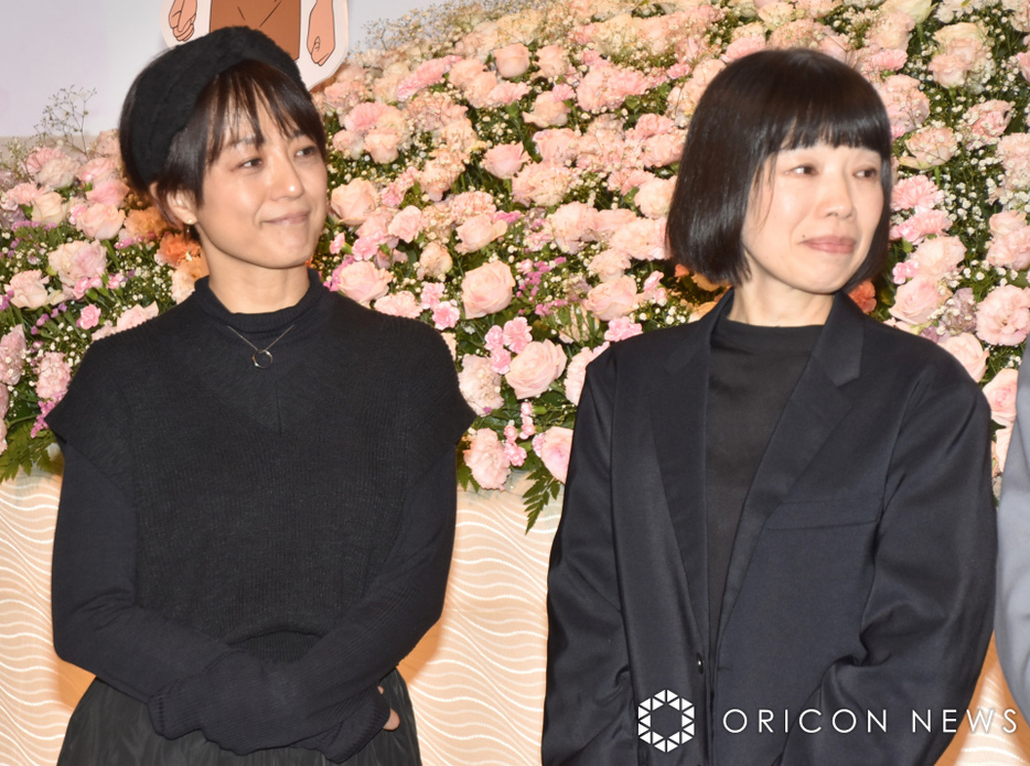 『小原乃梨子さん お別れの会』に参列した（左から）かかずゆみ、水田わさび （C）ORICON NewS inc.