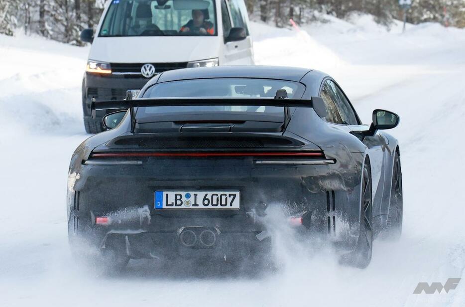 ポルシェ 911 GT3 改良新型プロトタイプ　スパイショット