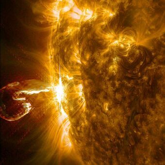 核融合では、太陽のエネルギーを地球上で再現する（写真：Science Source/アフロ）