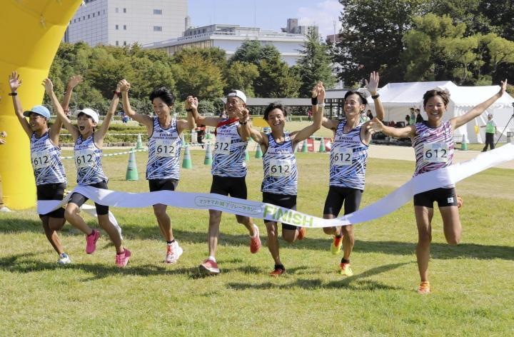 エンジョイランニングの部で優勝した「愛媛ランニングアカデミー」