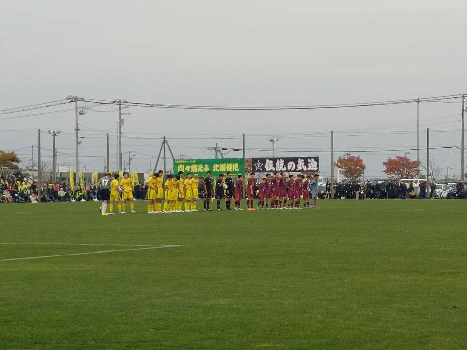 旭川実高が北海高を3-1で下した(Taro YOSHIDA)