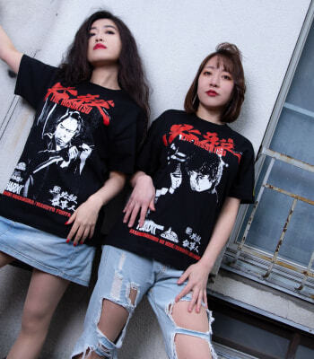 必殺Tシャツを着こなす地下セクシーアイドルユニット「ベッド・イン」