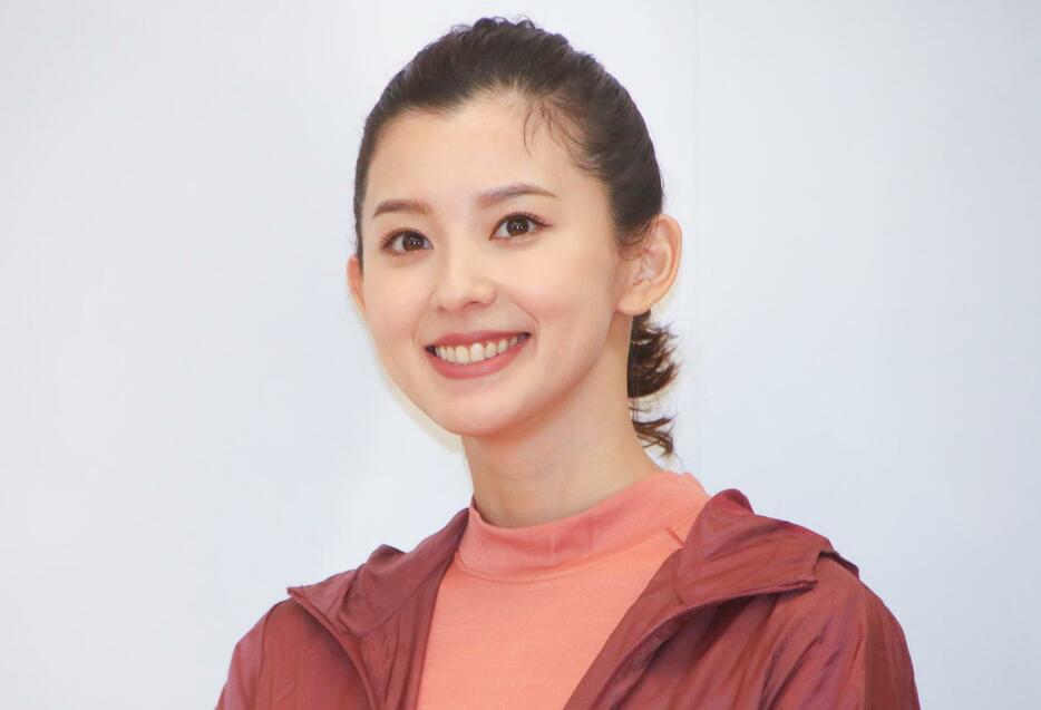 朝比奈彩さん＝2023年撮影