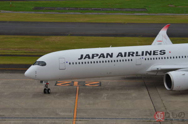 羽田空港に到着したJALの「エアバスA350-1000」6号機（画像：JAL）。