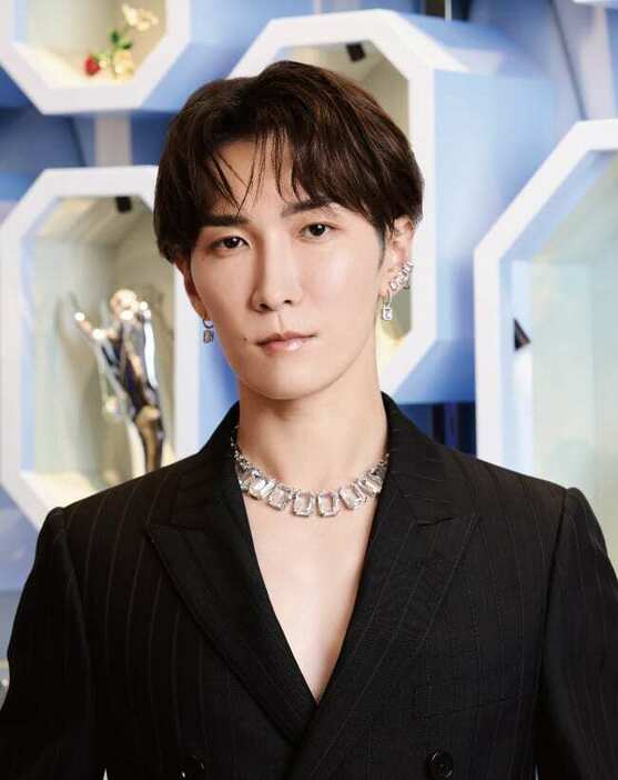 SWAROVSKI ジャパンアンバサダー 渡辺翔太 image by: SWAROVSKI