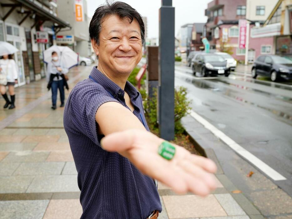 「商店街スゴロク」を開く秋田市通町商店街振興組合（秋田市保戸野通町）の青井智理事長