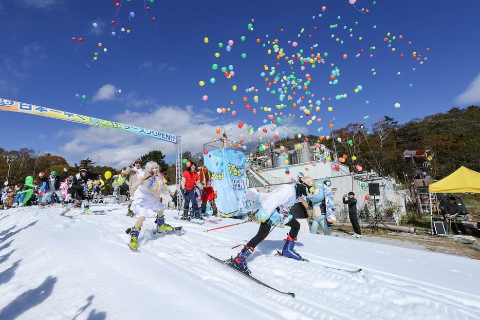 昨年オープニングセレモニーの様子（写真提供＝富士急行）