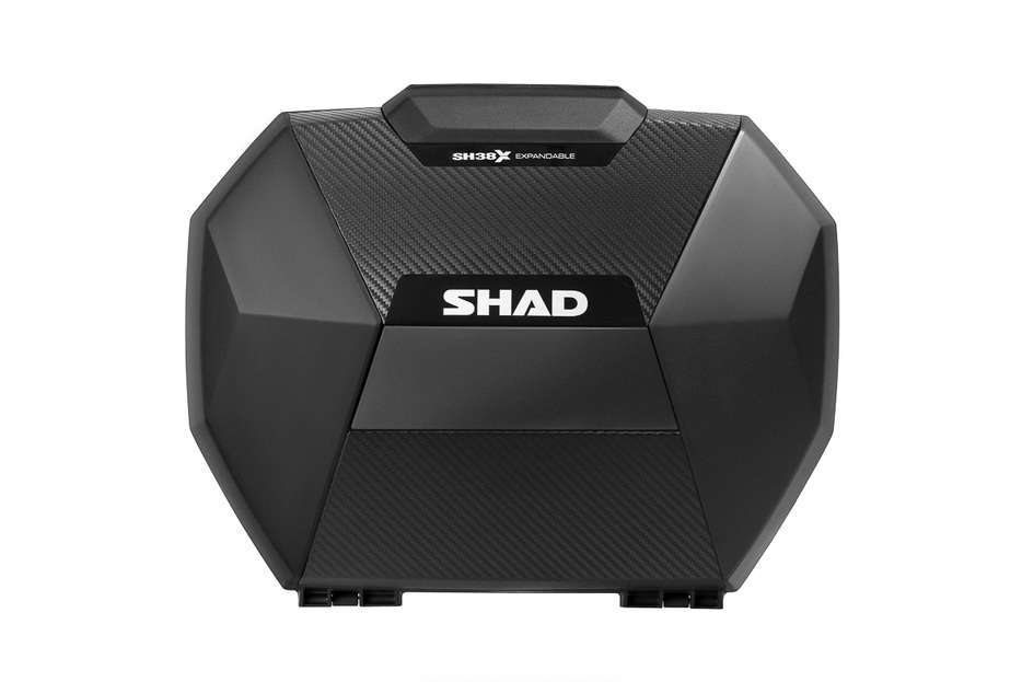 SHAD 「サイドケース SH38X Carbon」（10万7800円）