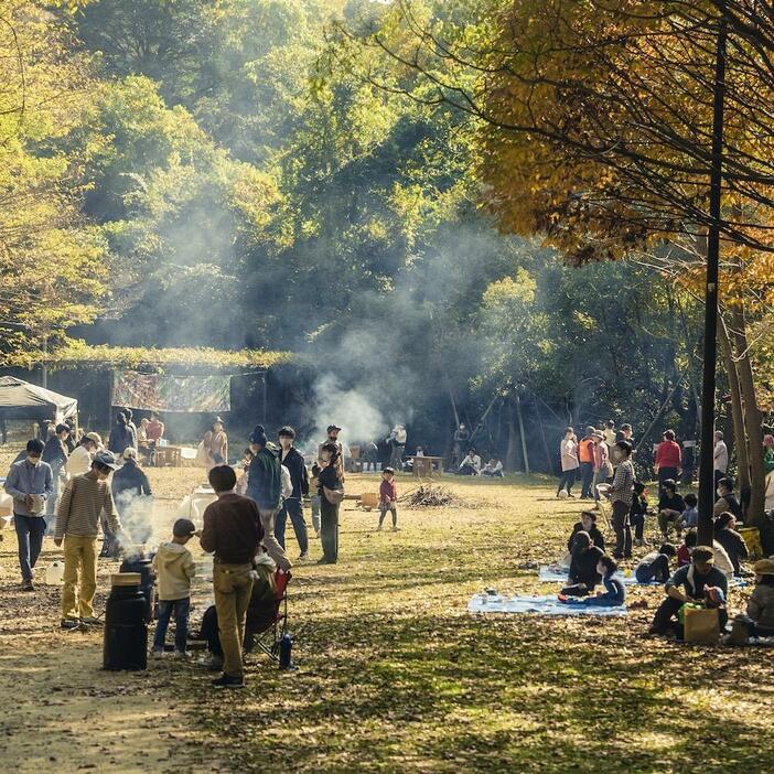 過去に比治山公園内でワークショップを開いた様子（写真提供＝SATOMACHI）