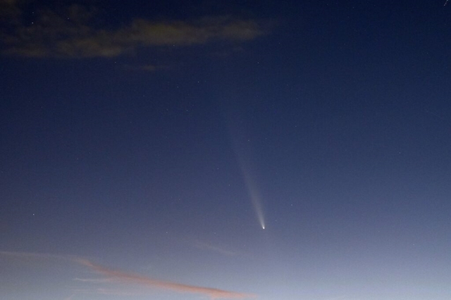 和歌山市で10月14日観測された紫金山・アトラス彗星