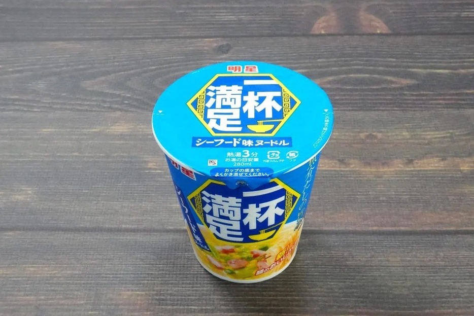 明星食品 明星 一杯満足 シーフード味ヌードル