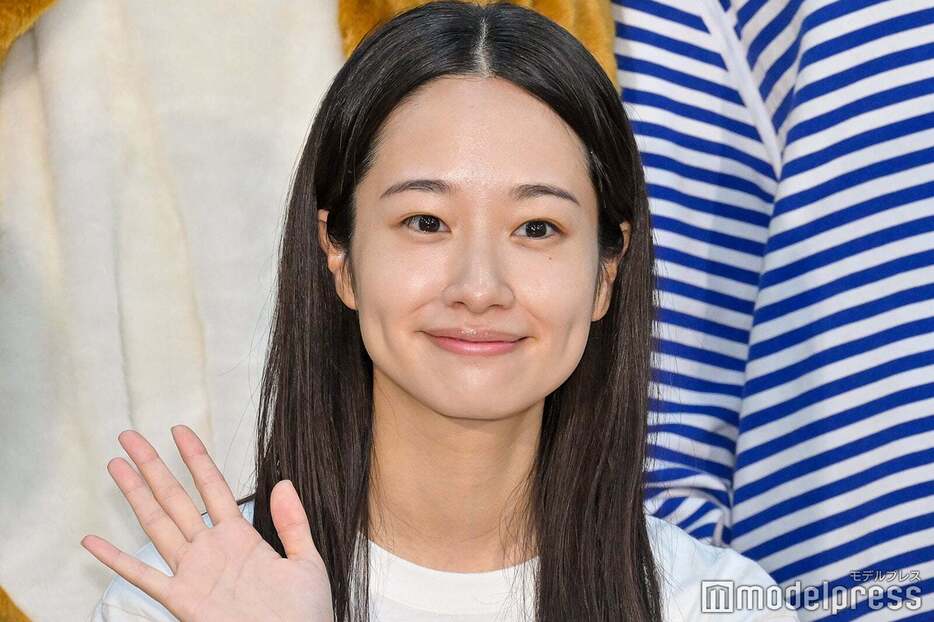 「つづ井さん」記者会見に出席した藤間爽子