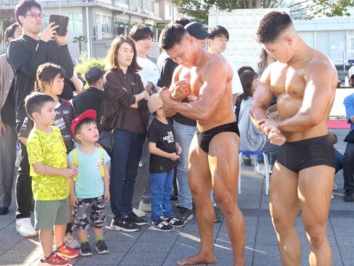 マッチョたちを間近で見られる時間もあった