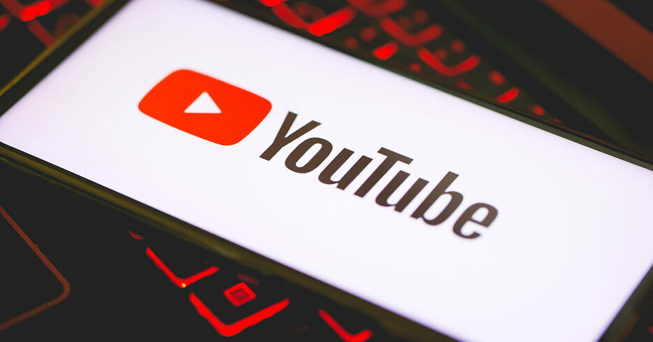 YouTube（rafastockbr / Shutterstock.com）