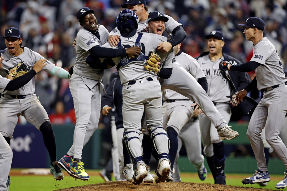 　ＭＬＢは１９日、プレーオフのア・リーグ優勝決定シリーズの第５戦を行い、ヤンキースが通算４勝１敗でワールドシリーズ進出を決めた（２０２４年　ロイター/Scott Galvin-Imagn Images）