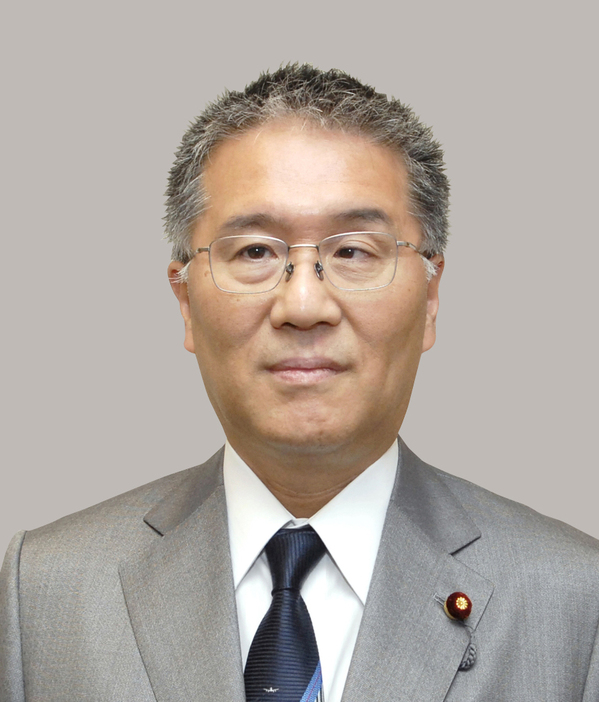 伊藤忠彦氏