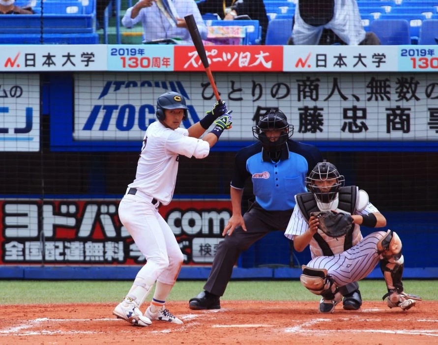 中京学院大学時代の巨人・吉川尚輝。