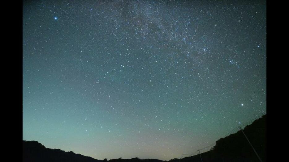 撮影：アカウント名「北海道は穂別から」植松 薫さん（８日夜　北海道むかわ町）