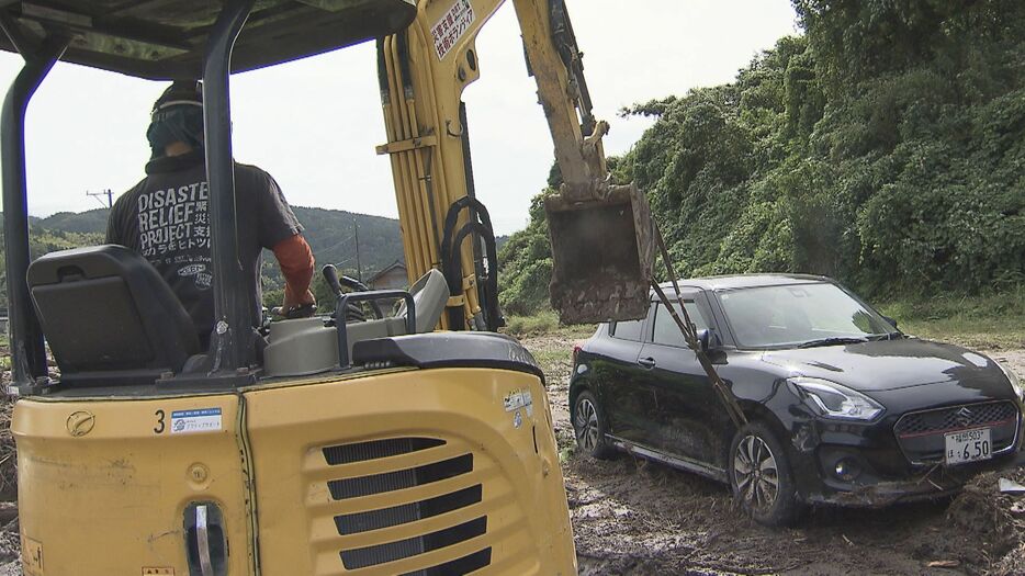 土砂から車を動かす