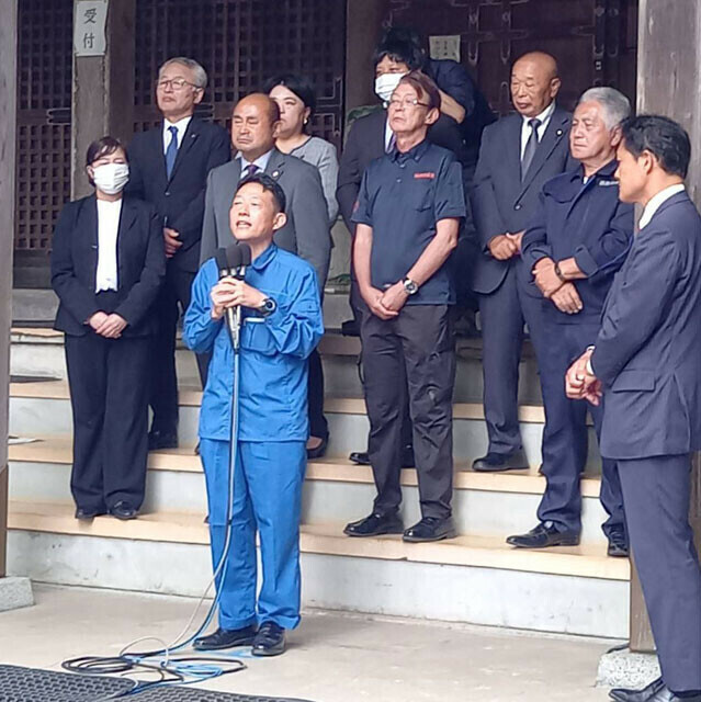 七尾市内にある能登生国玉比古神社で行なわれた近藤氏の出陣式の様子