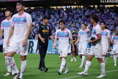 J1第34節で降格が決まった鳥栖 [写真]＝J.LEAGUE via Getty Images