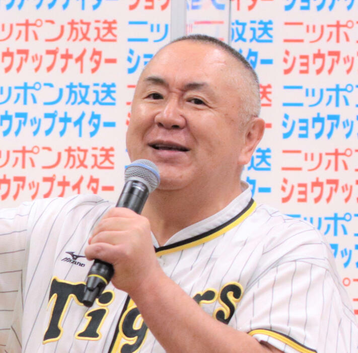 松村邦洋（2022年撮影）