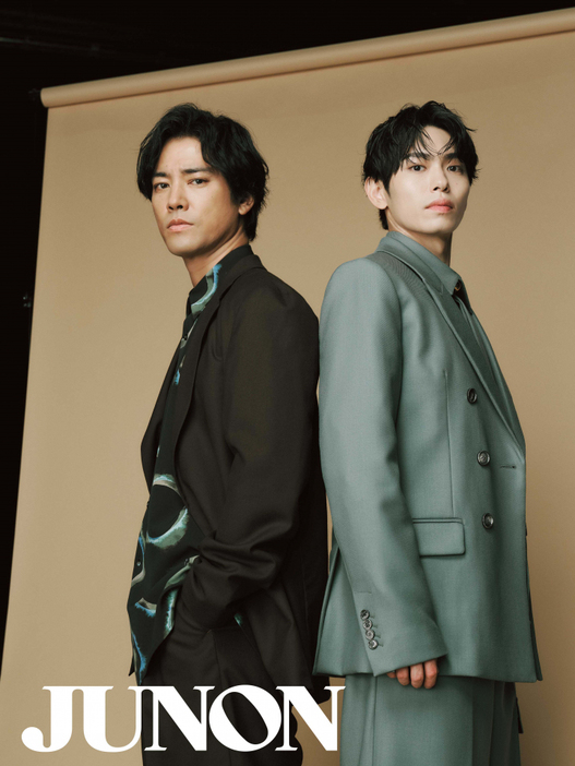 『ジュノン』12月号に登場する（左から）桐谷健太、影山拓也