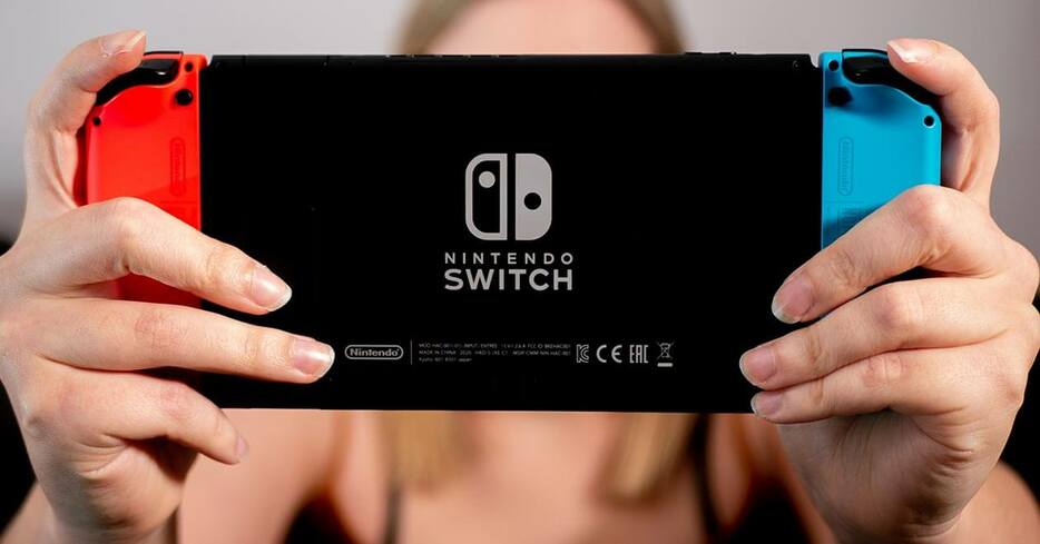 Nintendo Switch（Lisa Schulz / Shutterstock.com）