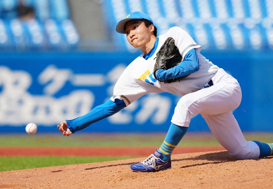 ＜法大・東大＞完投勝利の東大・渡辺（撮影・木村　揚輔）