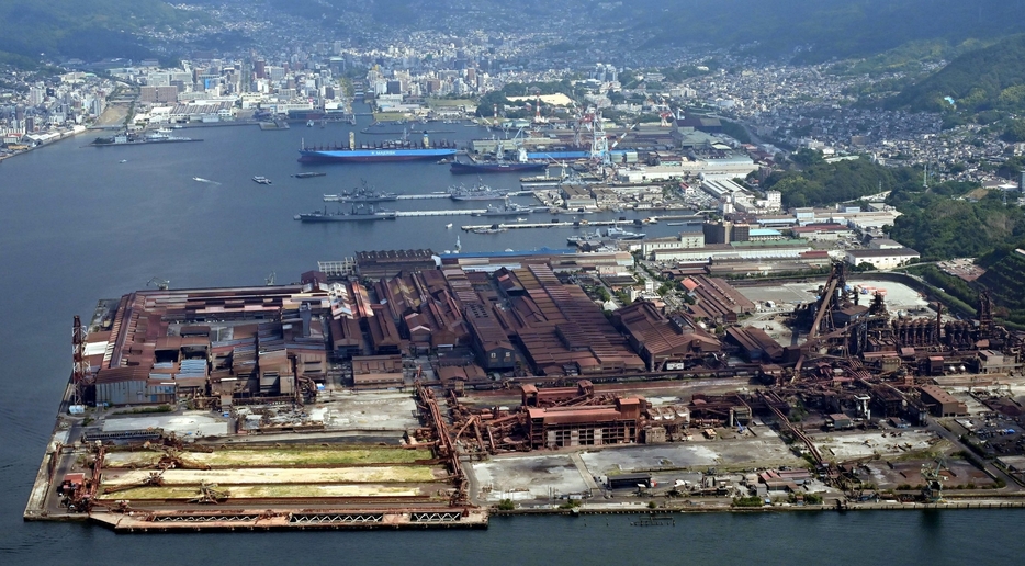 事実上の閉鎖から1年となった日鉄呉地区＝30日（撮影・高橋洋史）