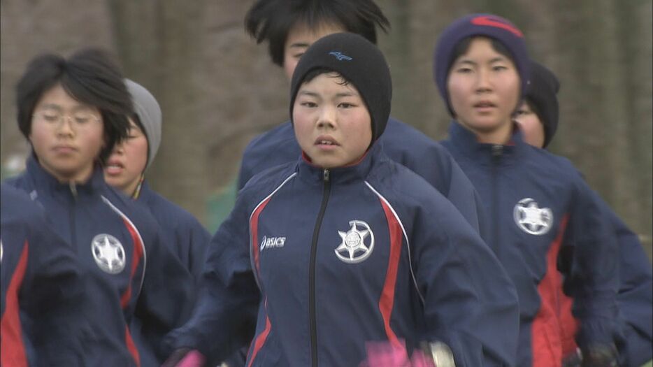 長野東高校に進み2018年の全国高校駅伝準優勝に貢献