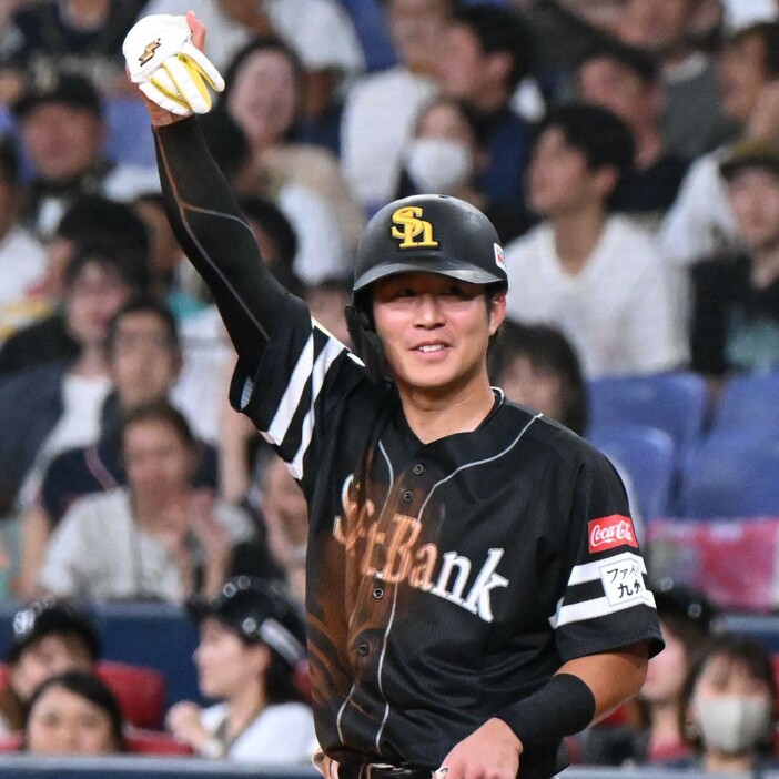 ソフトバンク川村友斗