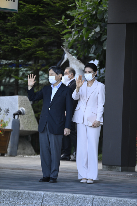 2023年９月16日、第42回全国豊かな海づくり大会に出席のため釧路空港に到着。©JMPA