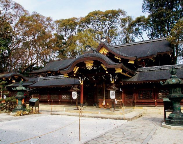 お玉さんも通ったであろう今宮神社の本社。阪急京都線「烏丸」駅より市バス46番「上賀茂神社」行き「今宮神社前」下車。